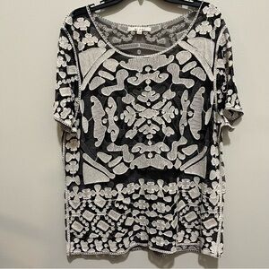 Miami Black White Embroidered Mesh Short Sleeve Boxy Top Size L